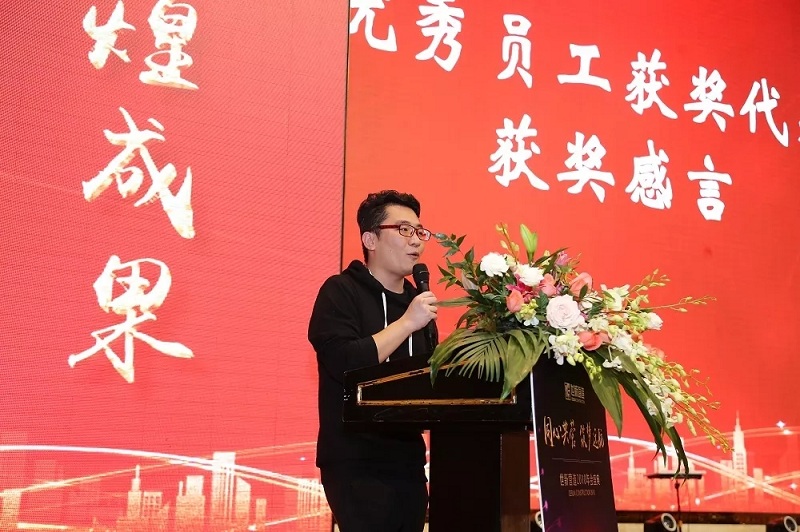 1.webp.jpg 1.webp.jpg