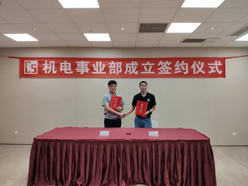 3.webp.jpg 3.webp.jpg